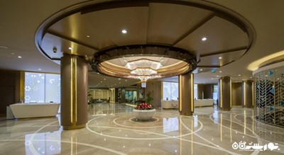 میز پذیرش هتل هیلتون استانبول کزایاتاگی